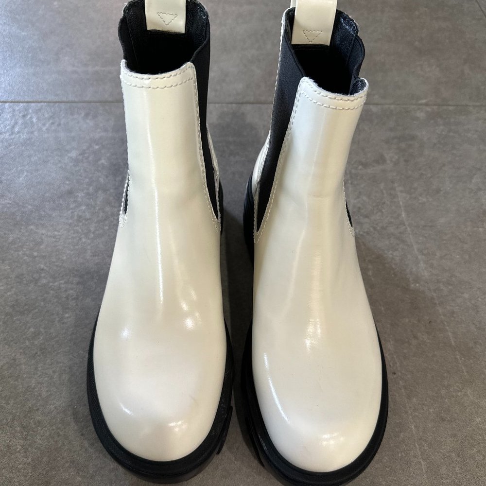 RAG AND BONE CHELSEA BOOTS
